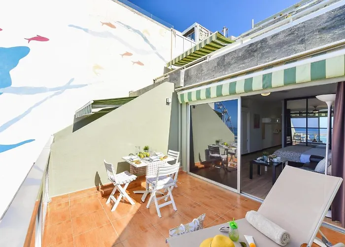 Beachfront Apartment Las Canteras Lm52Yy By Villagrancanaria
